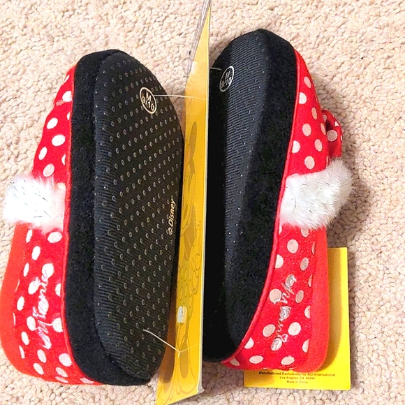 NEW Disney's Minnie Mouse Slippers- Size 9/10 - Picture 5 of 5